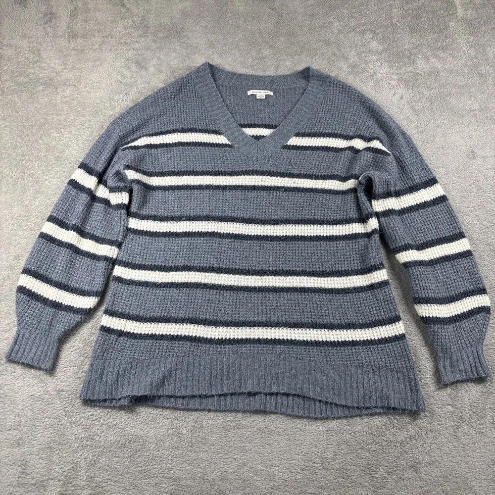 American Eagle V-Neck Sweater Striped Oversized‎ Soft Sweater Size Small